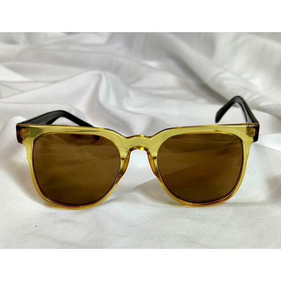 Komono Sunglasses Riviera Yellow Cider Black - Picture 5 of 15